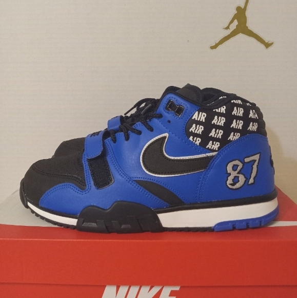 air trainer 1 mid soa